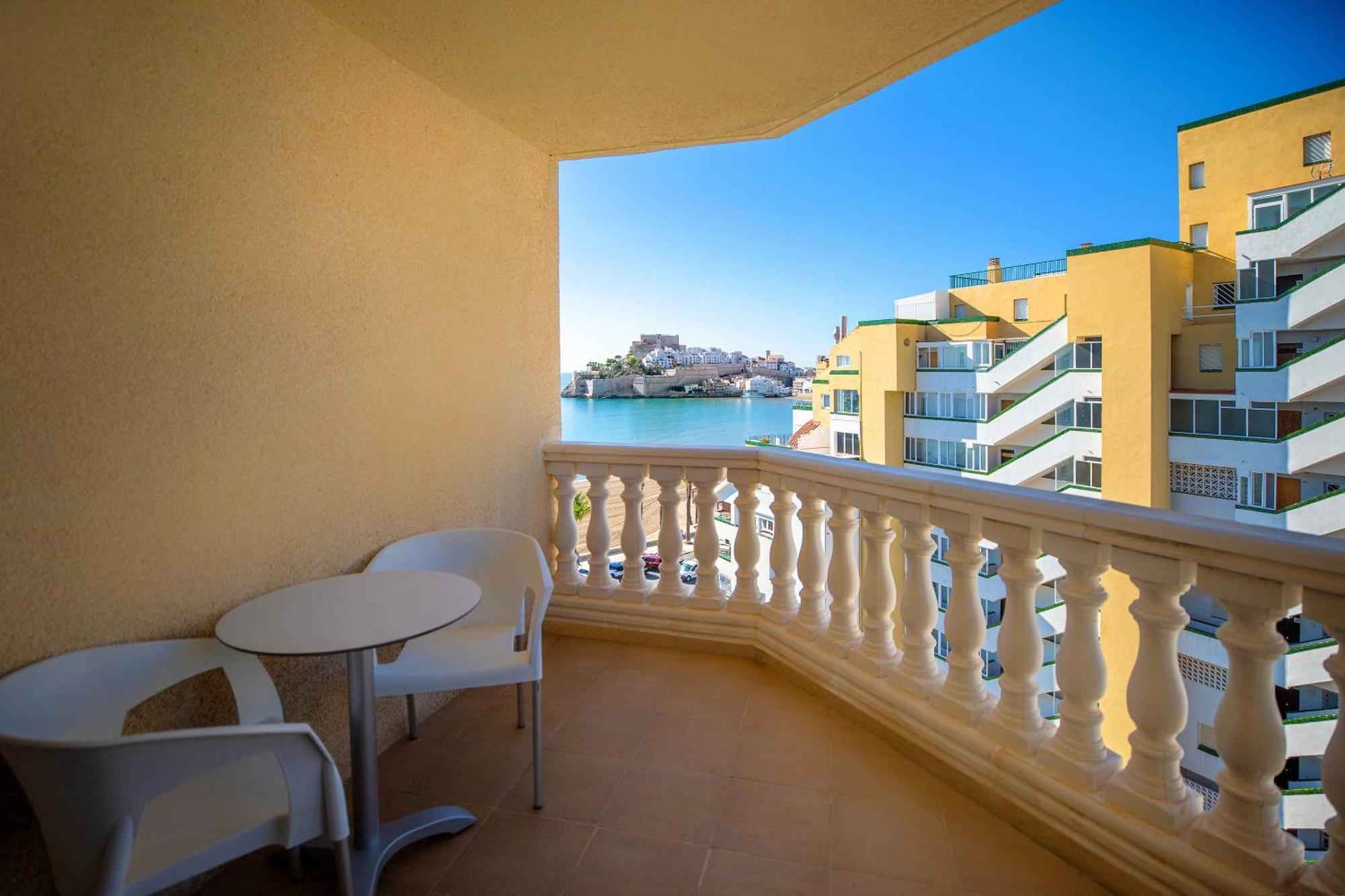 Hotel Servigroup Papa Luna Peníscola Quarto foto