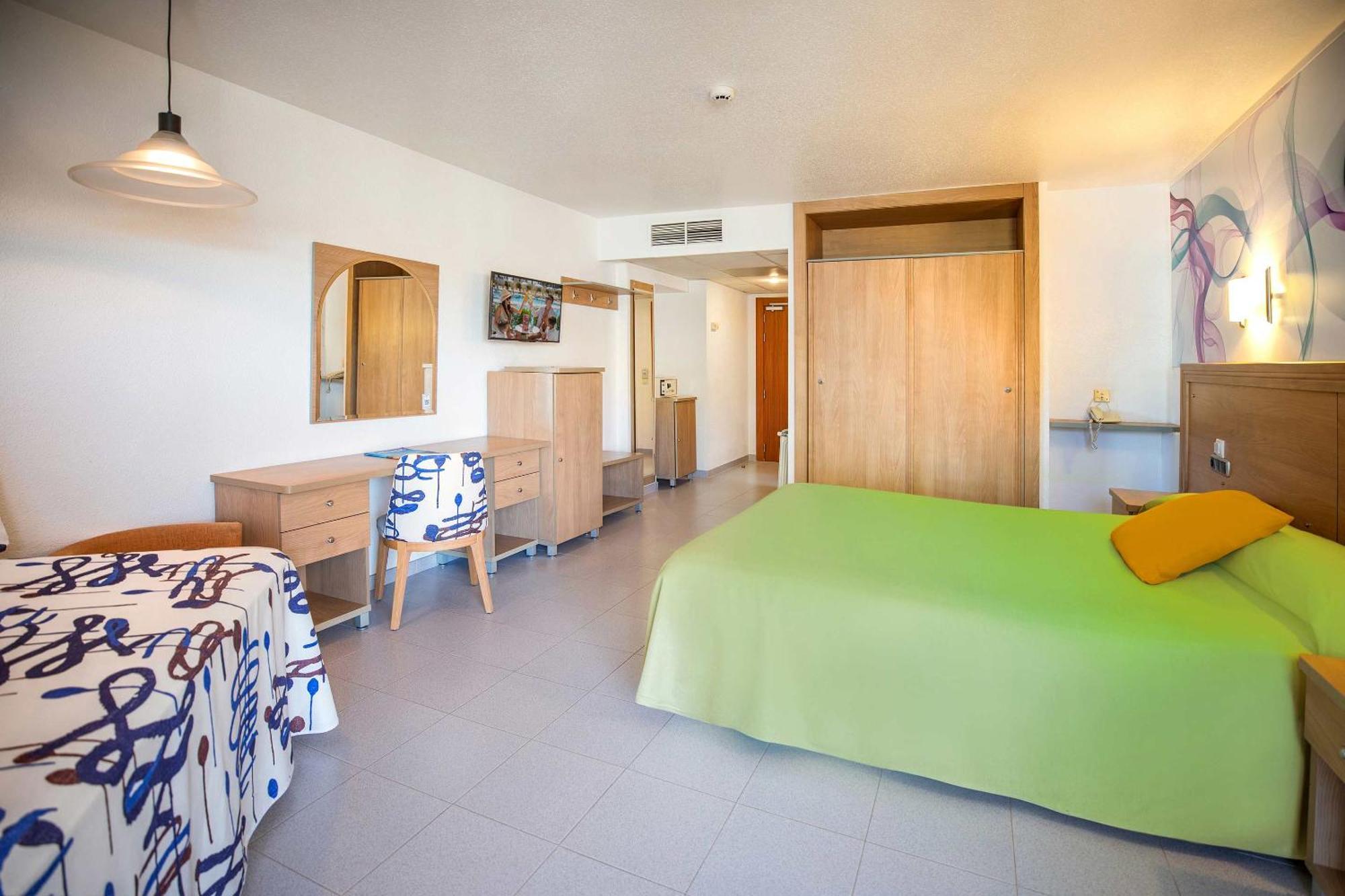 Hotel Servigroup Papa Luna Peníscola Quarto foto