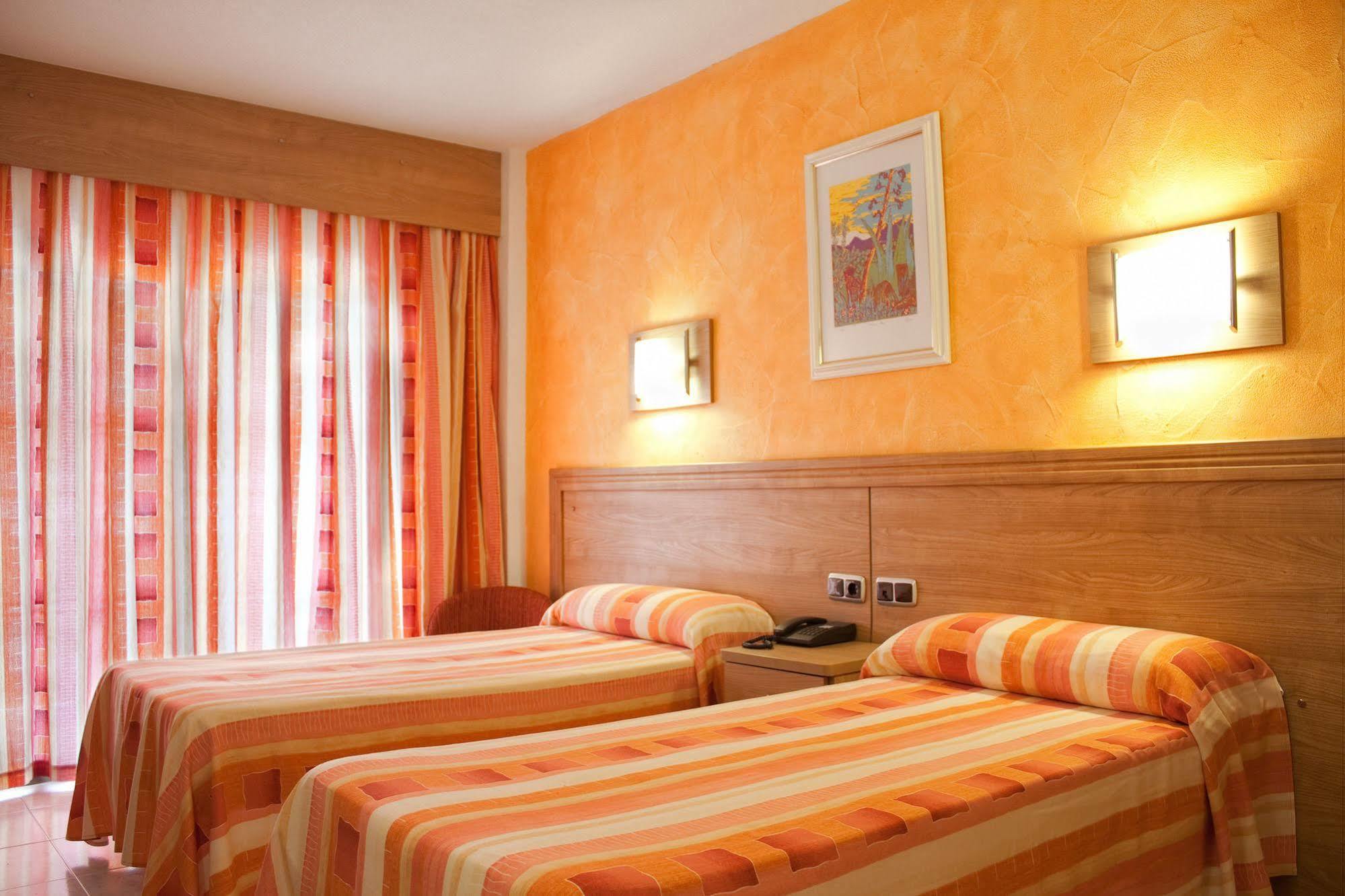 Hotel Servigroup Papa Luna Peníscola Exterior foto